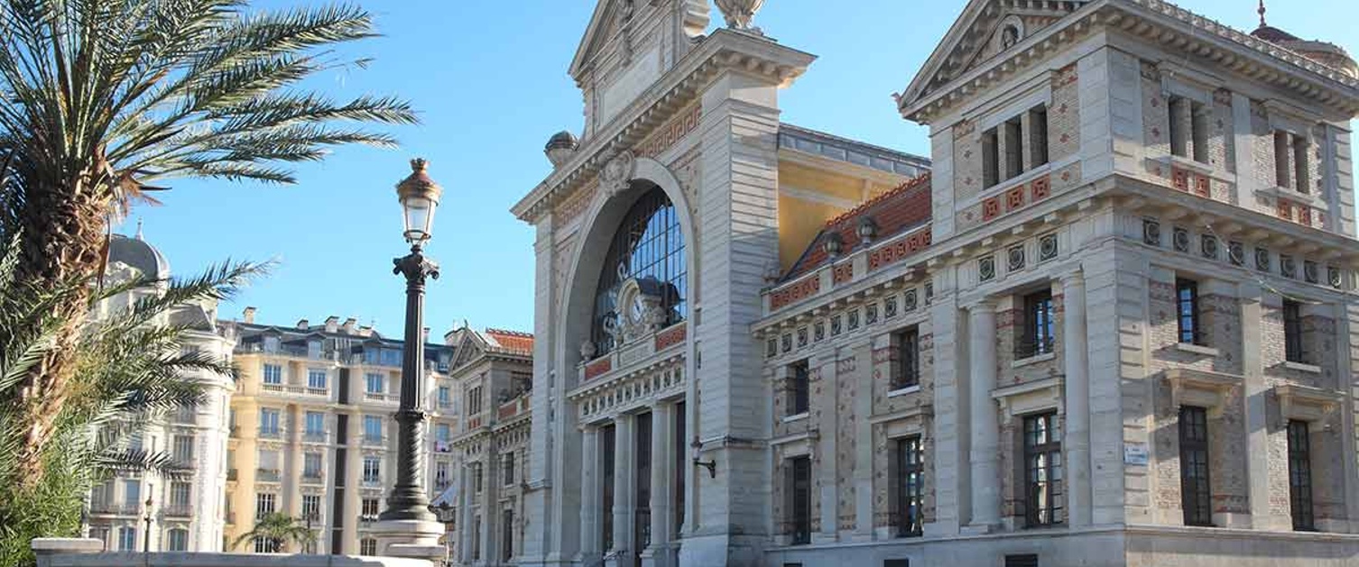 La Gare du Sud accueille les attractions du parc belle époque !